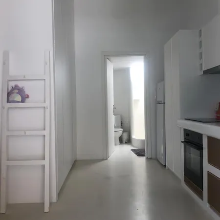 νissos K